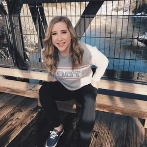 Meet your Posher, Ashley